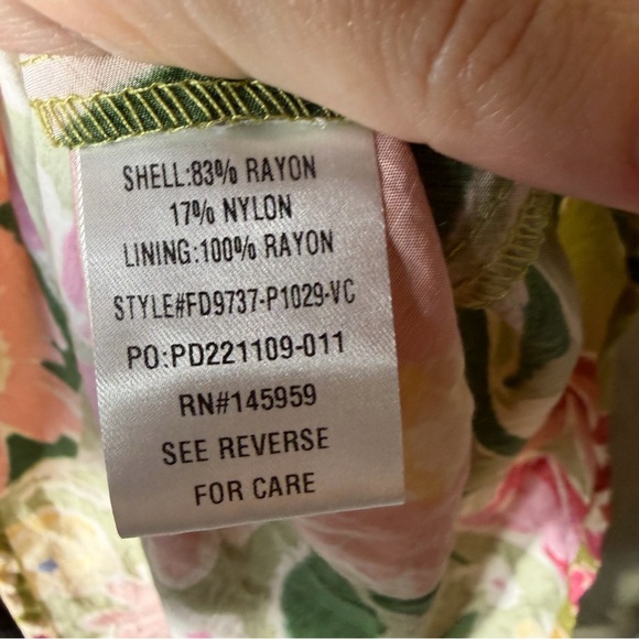 Vici Floral Puff Sleeve Wrap Midi Dress Size Small - Picture 9 of 10